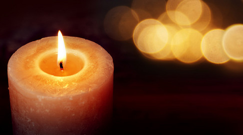 Trauerbild mit Kerze von Fotolia