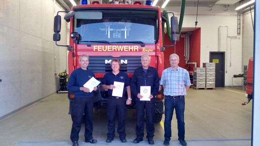 Ehrung BwFw-Feuerwehrkollegen LTG 61 Penzing