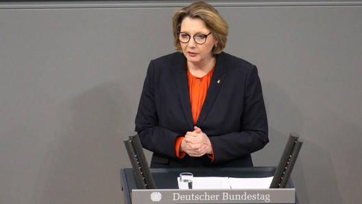 Gisela Manderla, MdB, im Deutschen Bundestag 