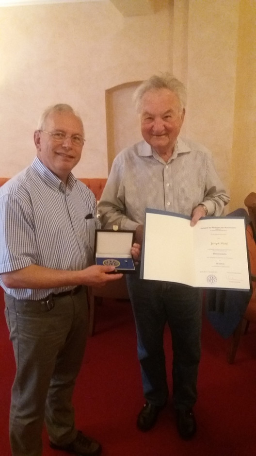 Ehrung Mitglied Plahl - StOGrDiez